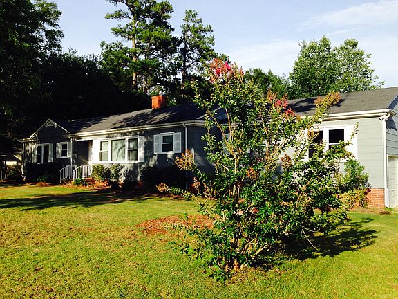 3rd image of 581 Lucerne Dr
