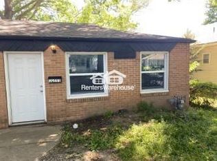 10111 E 11th St S, Independence, MO 64053
