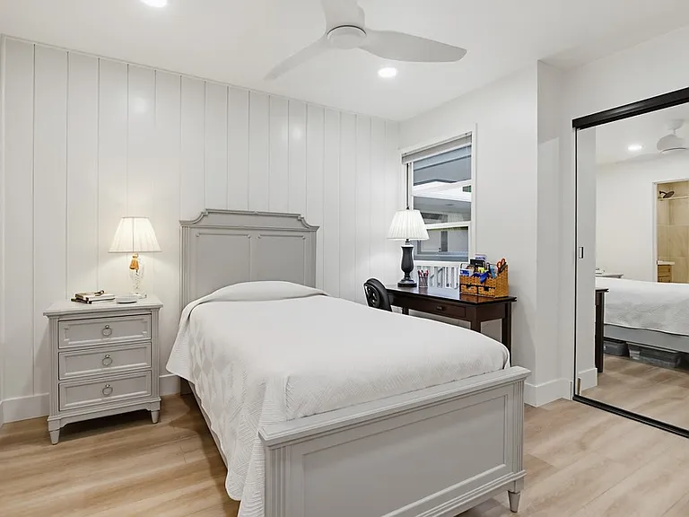 3950 Cleveland Ave #211 — Photo 18