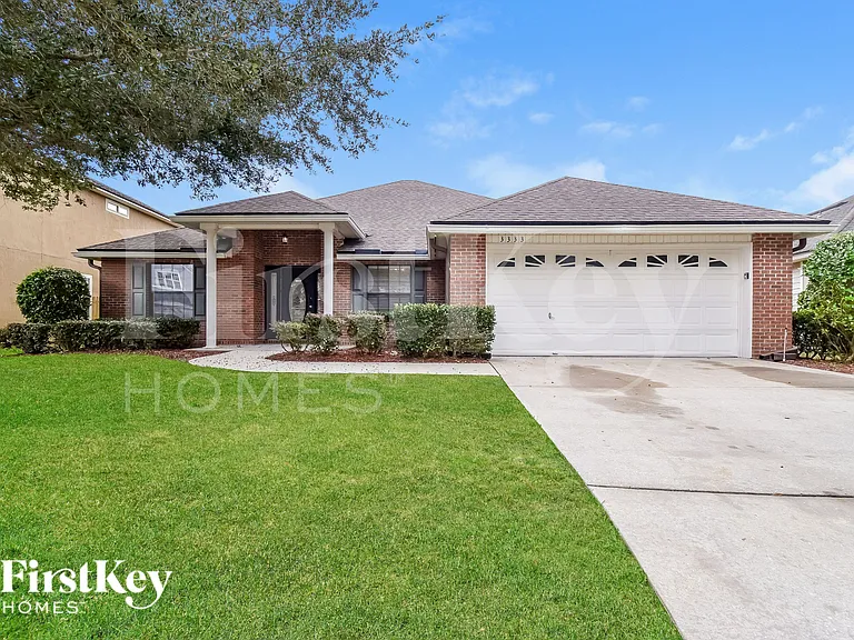 3333 Horseshoe Trail Dr — Photo 1