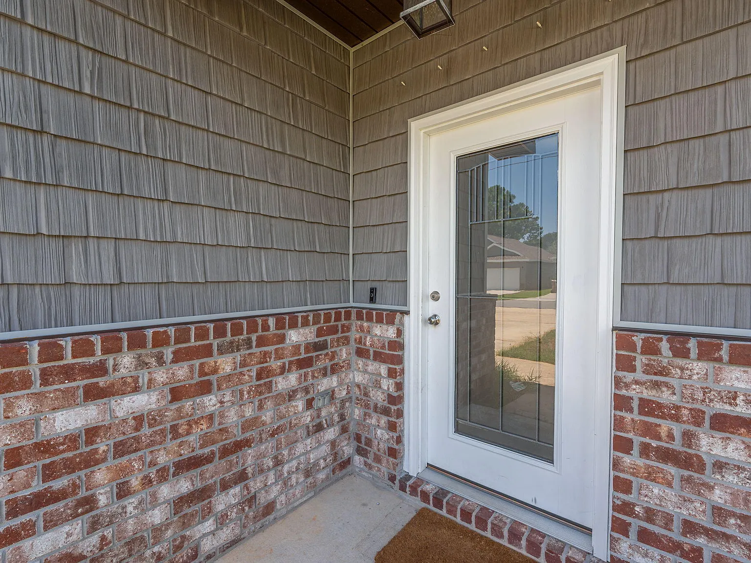 4 bed, 1808 sqft, $2,300 — Photo 4