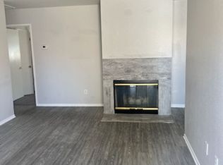 3118 Brookside Dr #B, Bakersfield, CA 93311