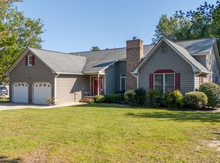 103 Laurel Ln, Newport, NC 28570