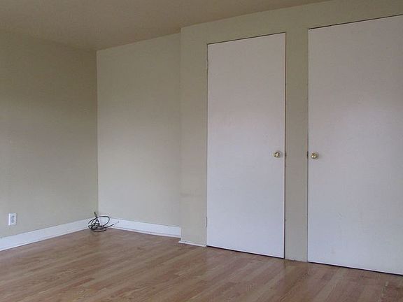 5th image of 1641 W Girard Ave APT 3R