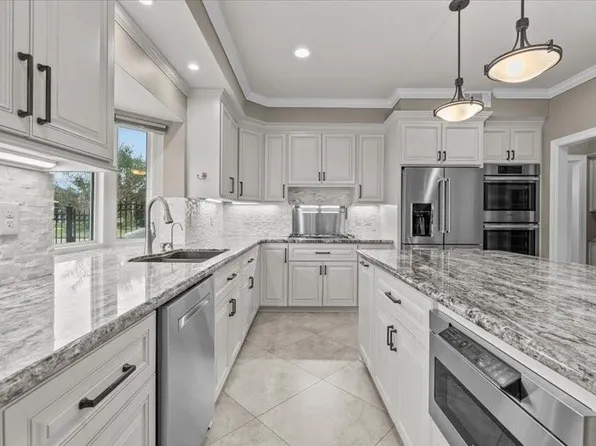 2436 Pebble Beach Dr, League City, TX 77573