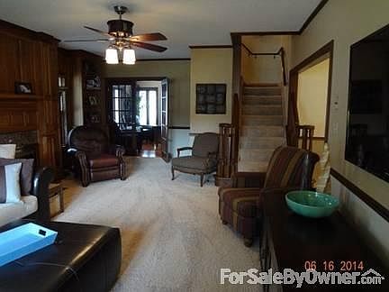 4th image of 413 E Waterford St