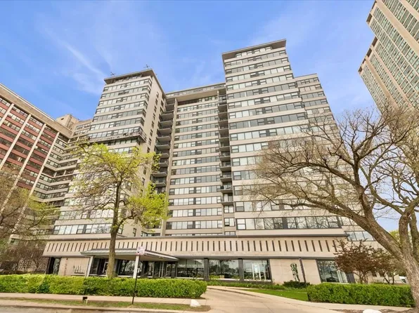 3440 N Lake Shore Dr APT 14B, Chicago, IL 60657