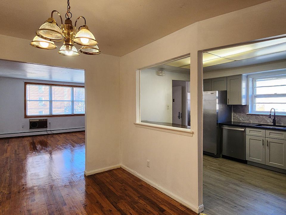 1st image of 8625 23rd Ave #2