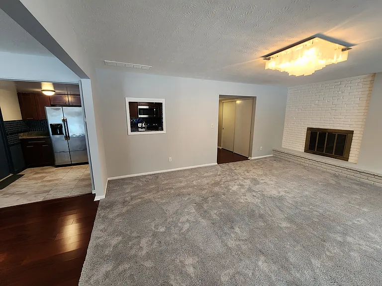 6960 Carriage Hill Dr #102 — Photo 4