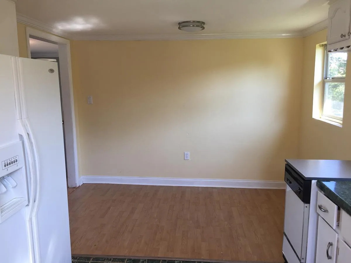 119 Rafer Avenue — Photo 4