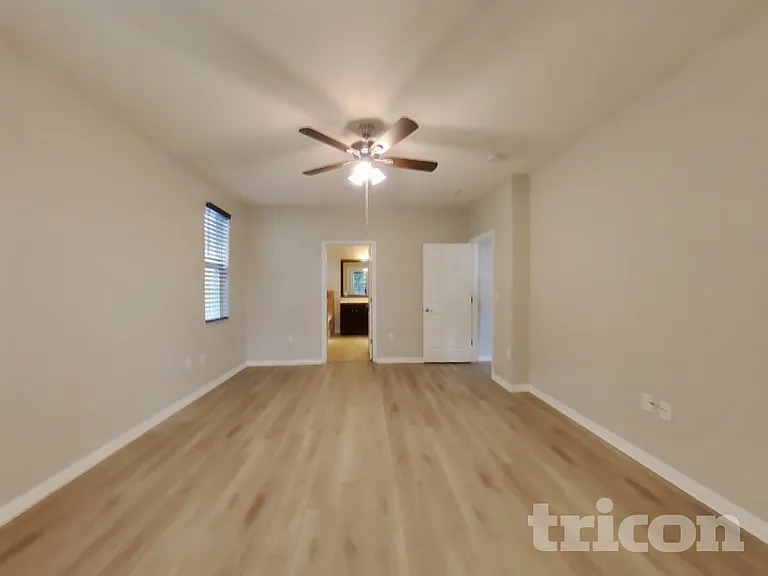 5095 Brilliance Cir — Photo 9