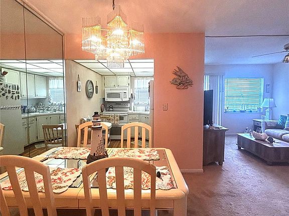5th image of 1750 Jefferson St APT 303