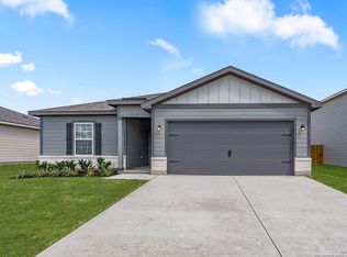 16140 Farmer, Lytle, TX 78052