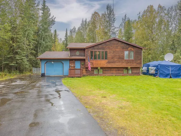 2665 Silver St, Fairbanks, AK 99705