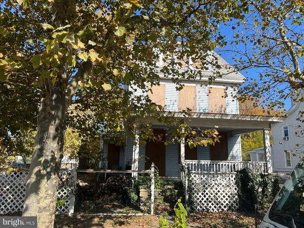 2 E McNeal St, Millville, NJ 08332