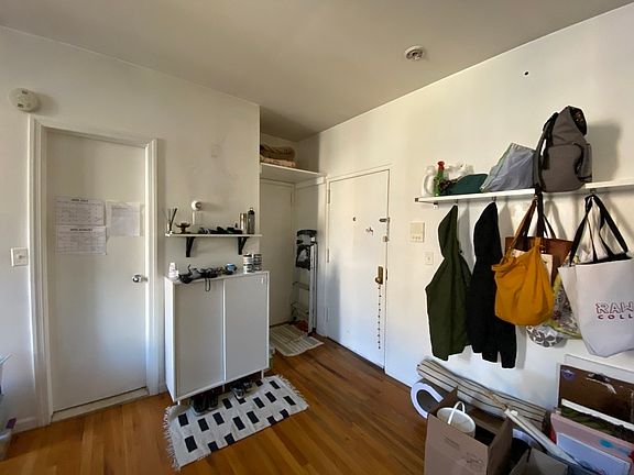 2nd image of 5202 5th Ave #2B