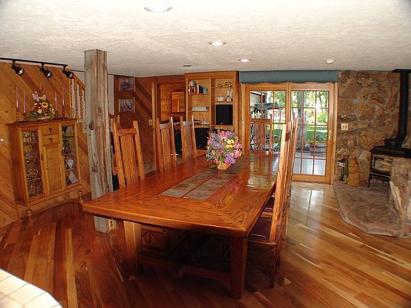 Exquisite Dining Room