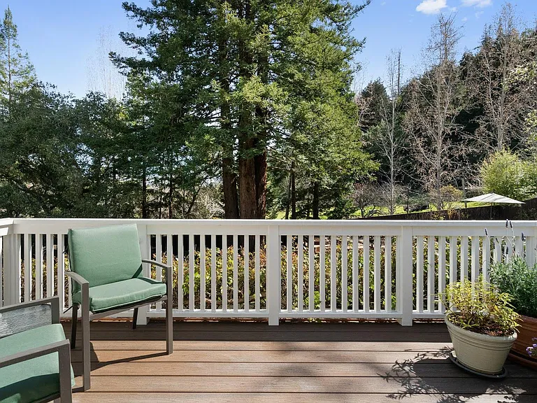 448 Silverwood Dr — Photo 44