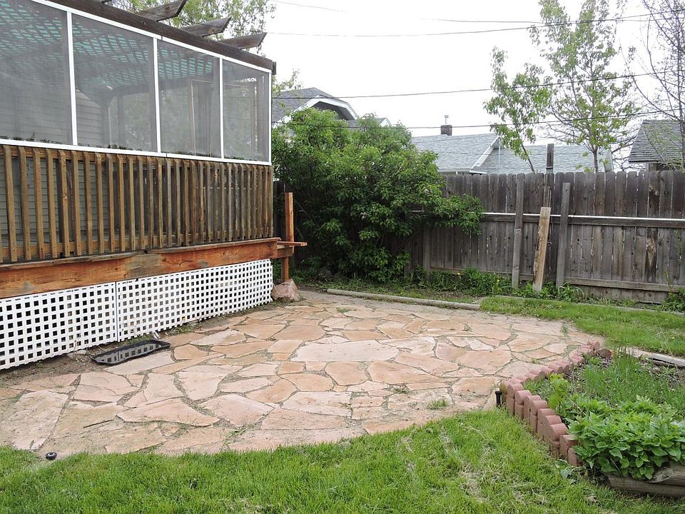 1st image of 307 E 1st Ave #House