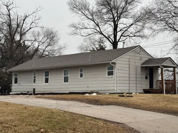 1032 E Park St #32, Olathe, KS 66061