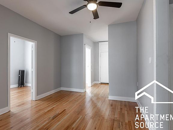 4th image of 1251 W Rosemont Ave #3F