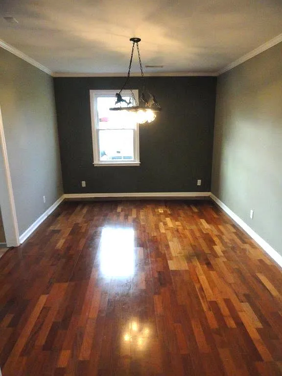 2 bed, 1.5 bath, 1116 sqft, $1,300 — Photo 1