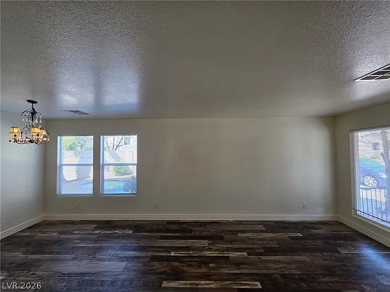 10799 Flame Vine Ct — Photo 47