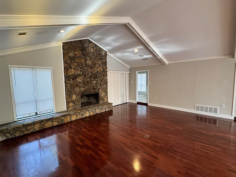 2302 Hawksmoor Pl — Photo 3