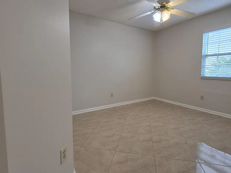 4519 Austrian Ct — Photo 36