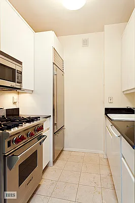 Sold by Brown Harris Stevens | media 20