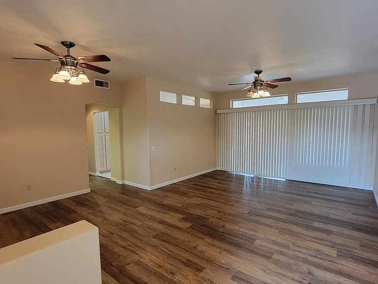 16006 W Sentinel Dr — Photo 2