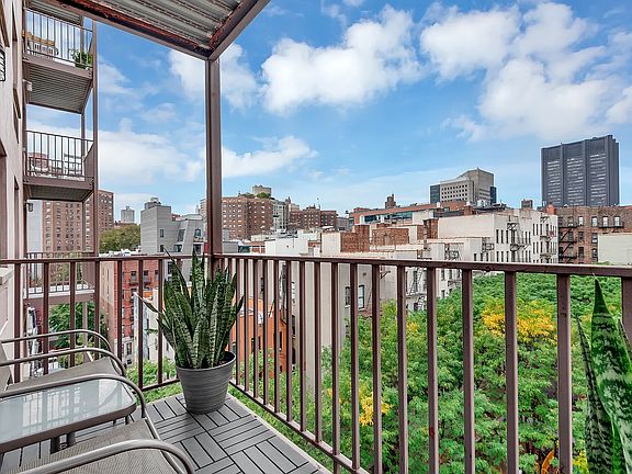 4th image of 1810 3rd Ave APT A9b