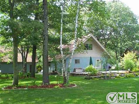 2nd image of 173 Oakridge Dr