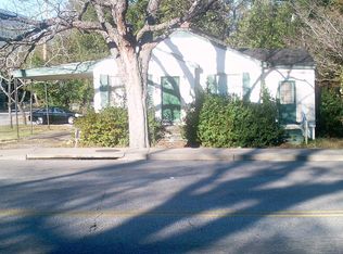 1936 Cosgrove Ave, North Charleston, SC 29405