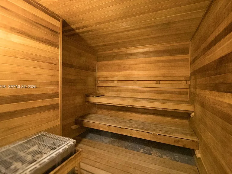 10275 Collins Ave #905 — Photo 21