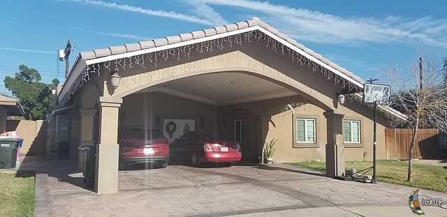 2nd image of 1582 Desert Gardens Dr