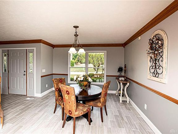 4th image of 9126 Sugarbrook Ct