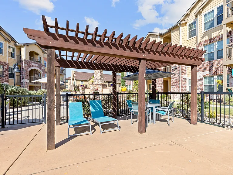 Tuscany Ranch Apartments — Photo 12