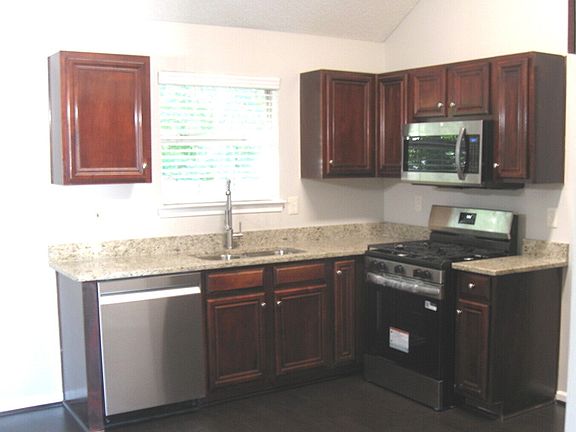 5th image of 2150 Mulberry Ln