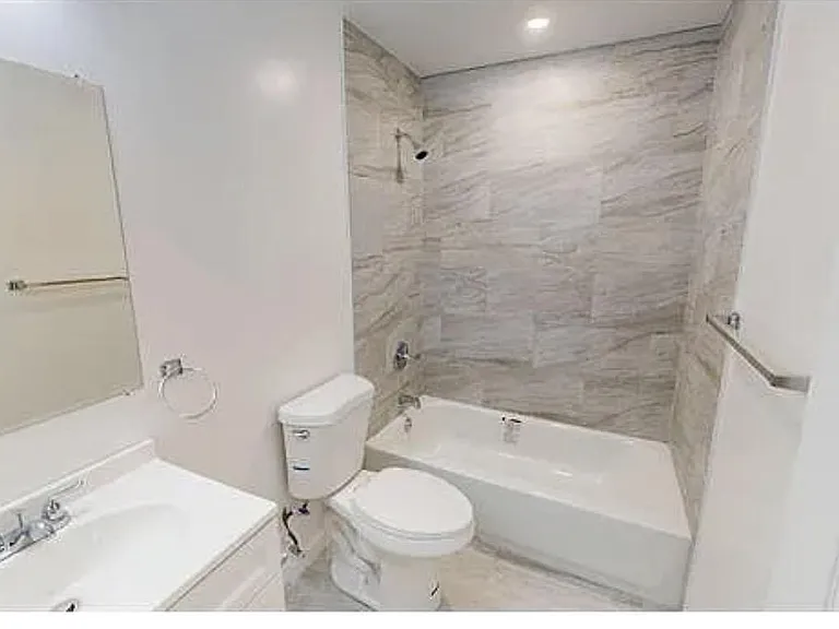 3228 Hiatt Pl NW #3 — Photo 9