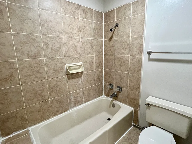 Vintage Square Apartments, McAllen, TX — Photo 105