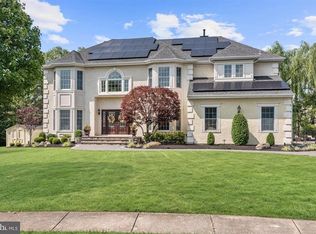 10 Halter Ct, Mount Laurel, NJ 08054