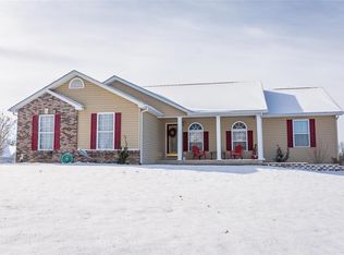 20120 Oak Rdg, Warrenton, MO 63383