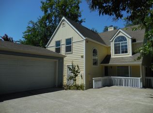 517 Prince Ave, Healdsburg, CA 95448