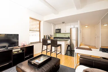 Rented by BLU Real Estate