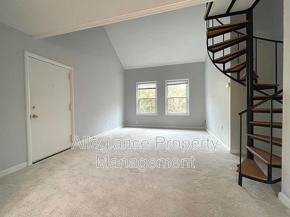 2nd image of 4711 30th St S APT B1