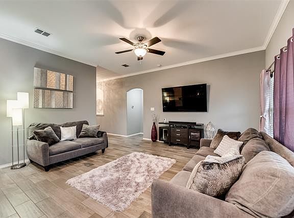 5th image of 11513 Aquilla Dr