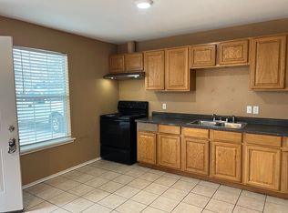 2806 Runnels St APT 100, Fort Worth, TX 76106
