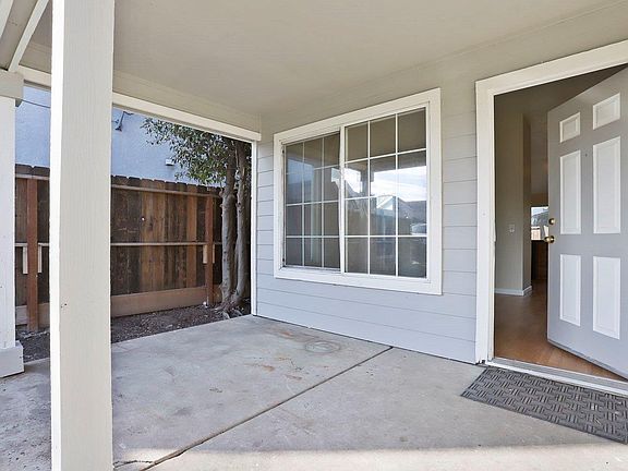 4th image of 1761 Toiyabe Ln