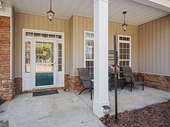 5th image of 997 Dolly Nixon Rd